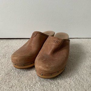 Ugg Clogs Size 6.5/7